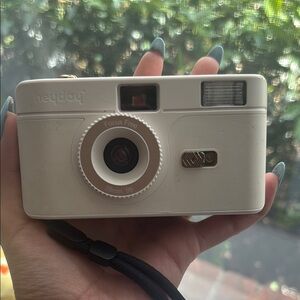 Heyday Cream Film Camera